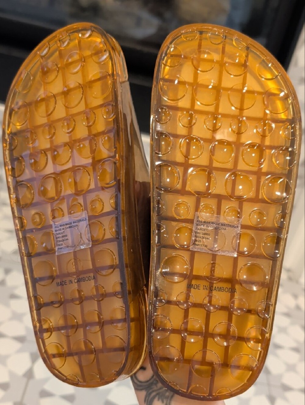 SHADE & SHORE Brown Tinted Double Buckle Jelly Slides - Picture 5 of 5